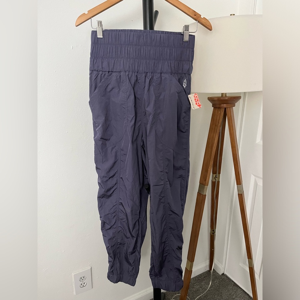 NWT FREE PEOPLE MOVEMENT The Way Home Joggers In Navy MSRP $60 - Picture 10 of 12